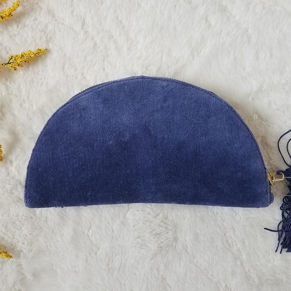 Anthropologie x Anna Harlow "M" Monogram Crescent Pouch - Picture 2 of 10